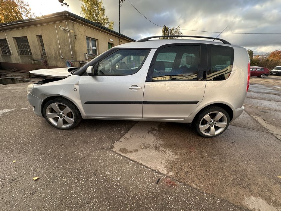 Drzwi Skoda Roomster I 8E8E Lift lewe przód tył