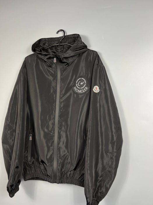 Куртка ветровка Moncler оригинал Румыния размер M
