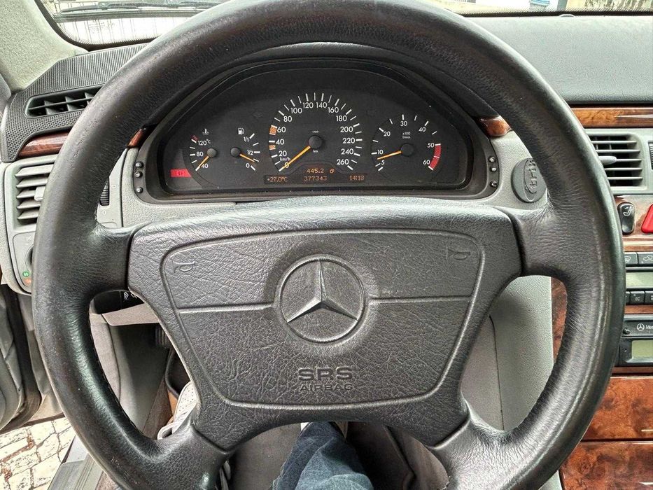 Mercedes E250 TD Elegance 1998