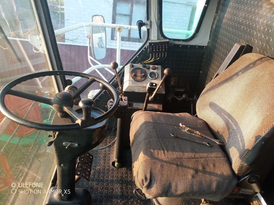 Продаю комбаїн Class