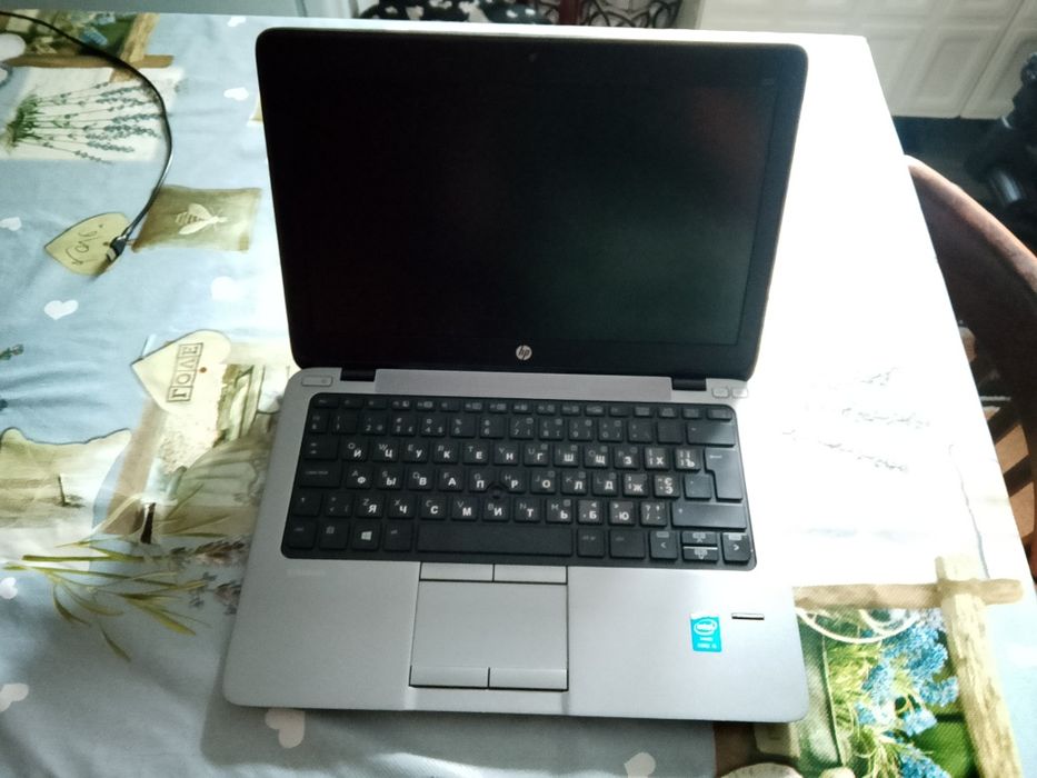 Ноутбук для ігор HP EliteBook 820 G1 — В идеальном рабочем состоянии (Новая батарея!)
