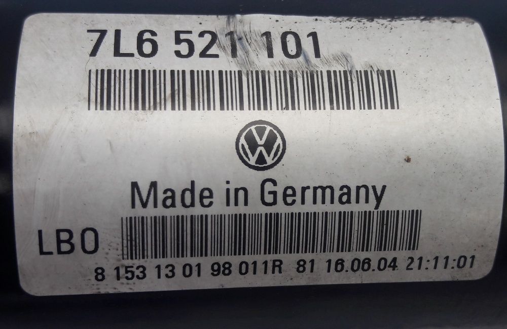 2.5/3.0/5.0 Кардан передний Карданний Вал Volkswagen Touareg /Audi Q7