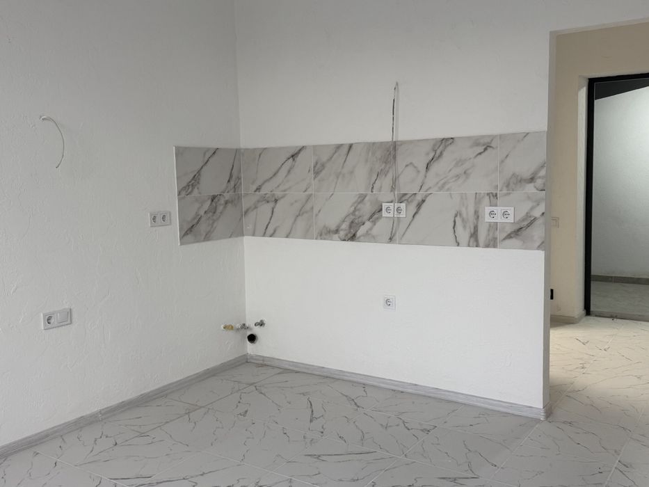 Продам квартиру з новим ремонтом