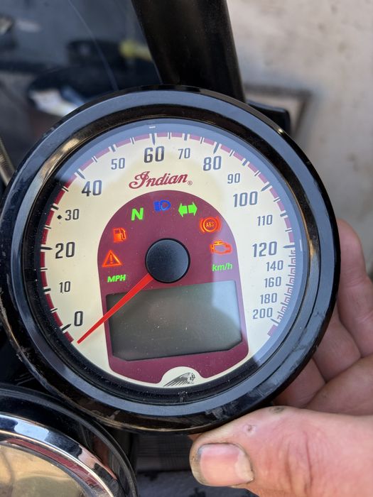 Indian scout панель приладів/спідометр ( щіток приборів )