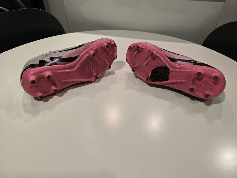 Chuteiras Nike Mercurial 36