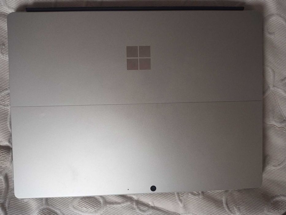 Surface pro 8 I5 16GB RAM 256GB com teclado e caneta Bateria 91%