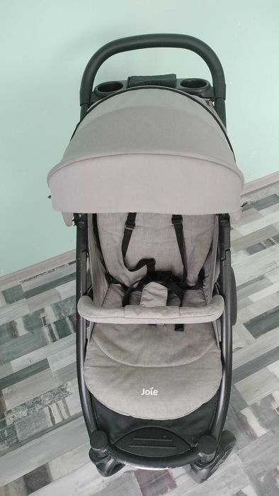 Wózek Joie spacerowy