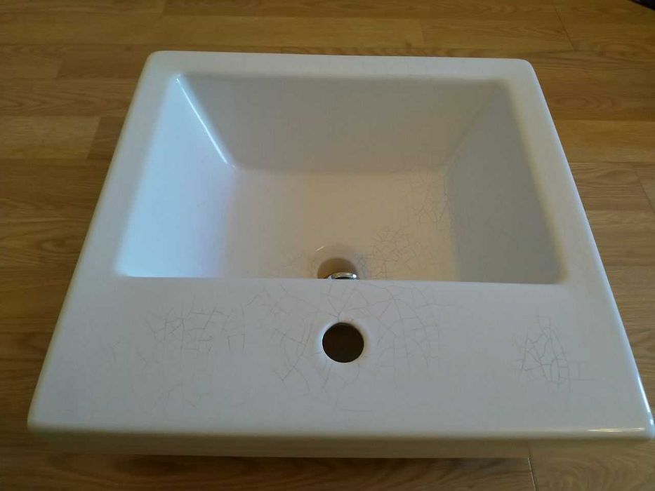 Lavatório WC "ArtCeram - Fuoribox" semi-encastre