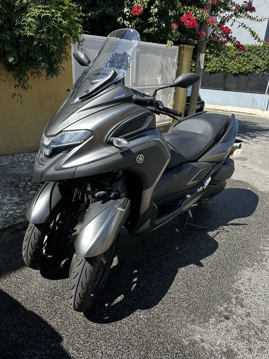 Yamaha tricity 300