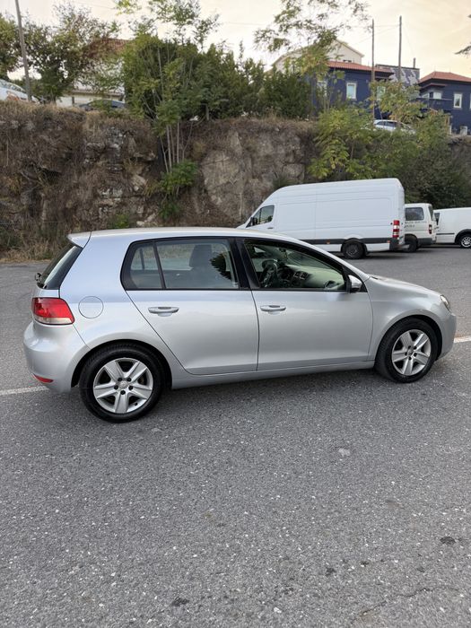 Volkswagen Golf VI 1.6 Tdi Trendline Bluemotion