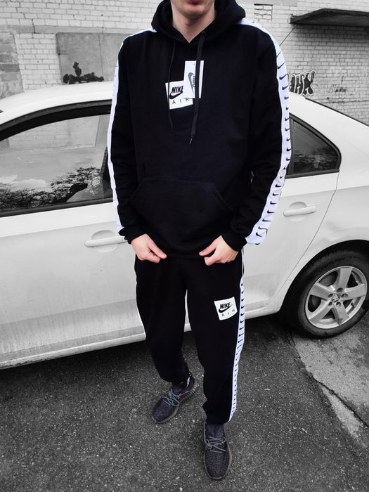Чоловічий спортивний костюм Nike чорний (лампас)
