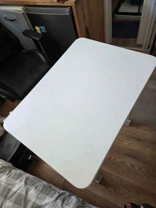 Biurko  sz 70, dł 50 zabutkowe lite drewno