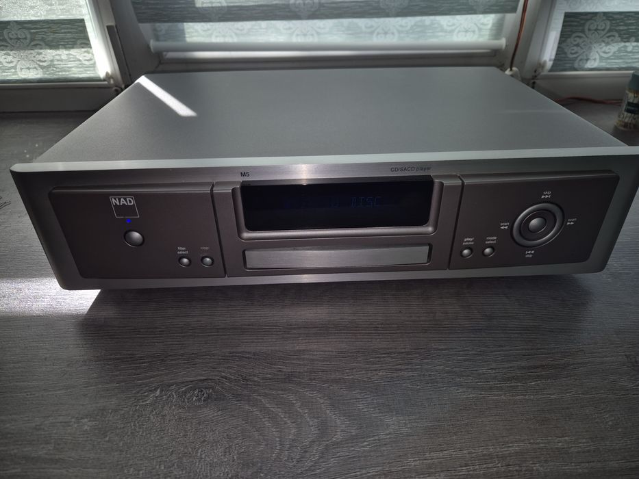 NAD M5 SACD/CD Player – Hi-End програвач (Masters Series)