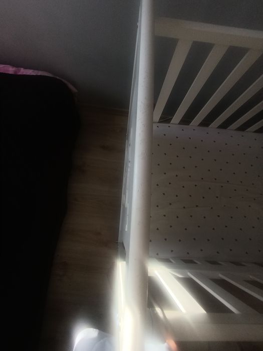 Sprzedam łóżeczko dziecięce z materacem