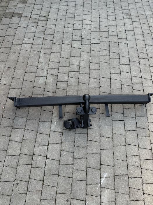 Hak holowniczy ford galaxy 2005