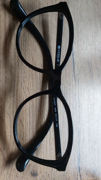 Oprawki Vogue plus etiu
