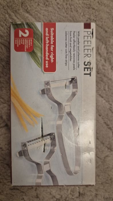 Zestaw dwóch obieraczek do warzyw