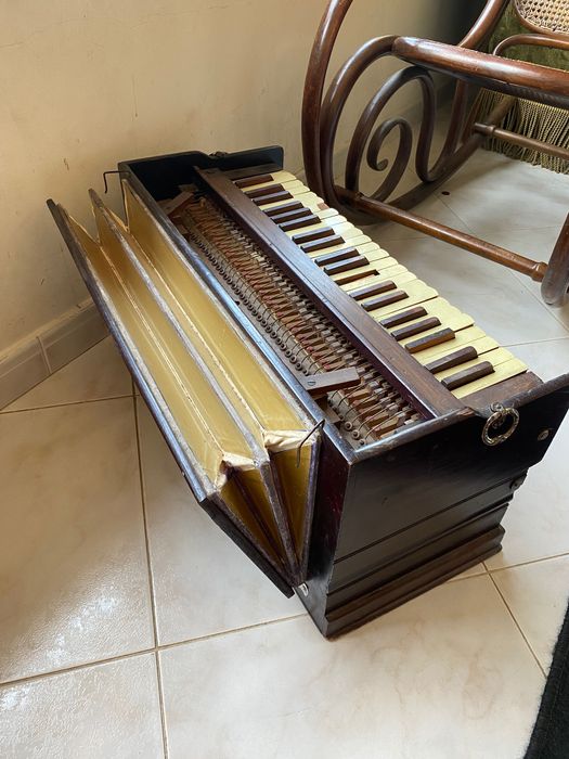 Harmônio Piano Fole França séc XIX 68 cm Funciona