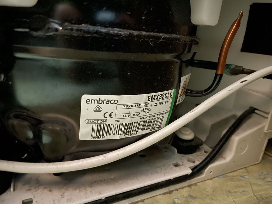 Lodówka chłodziarko zamrażarka podblatowa Liebherr jak nowa tp 1424