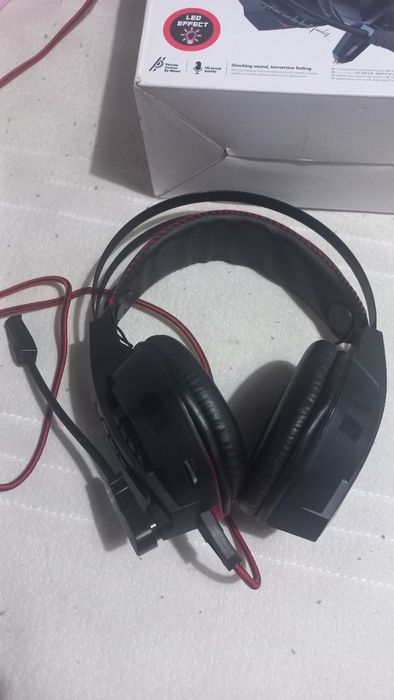 Headphone gaming