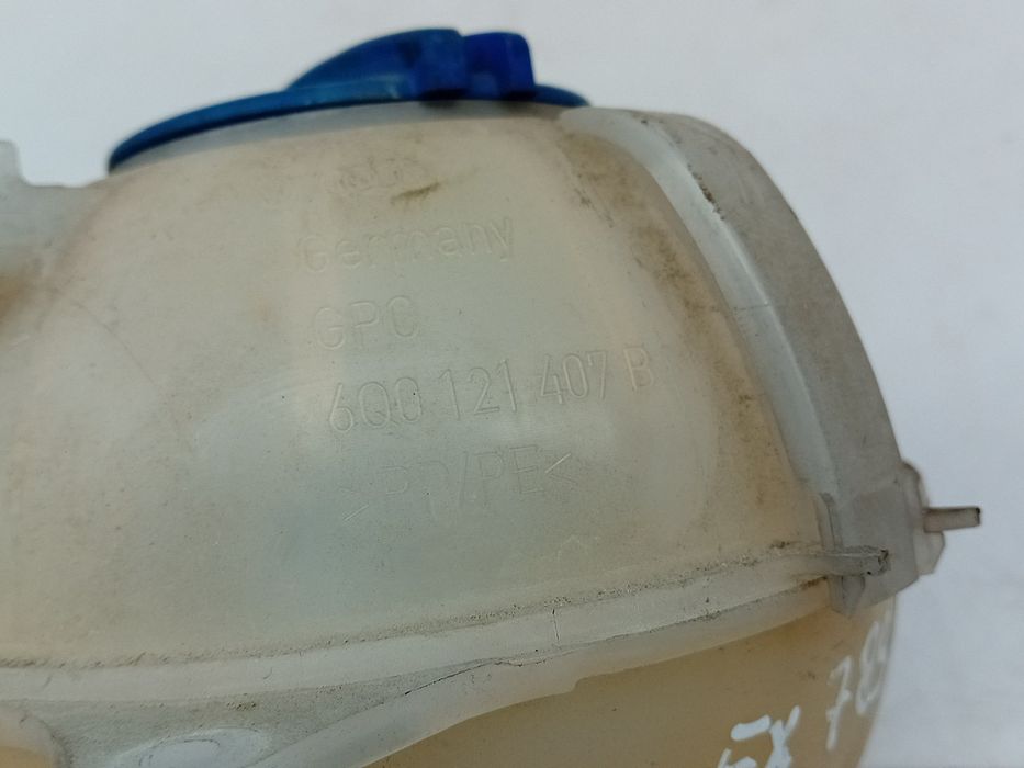 Reservatório / depósito da água / líquido de refrigeração SEAT Ibiza I