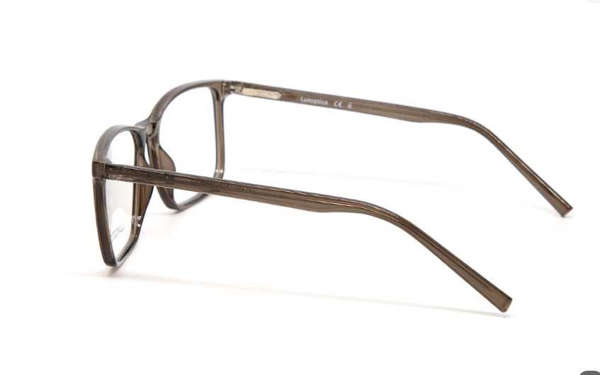Нова Оправа Luxoptika чоловіча коричнева пластикова