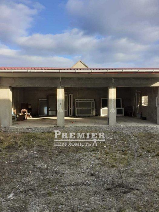 Продам 2-поверховий будинок 500 кв.м