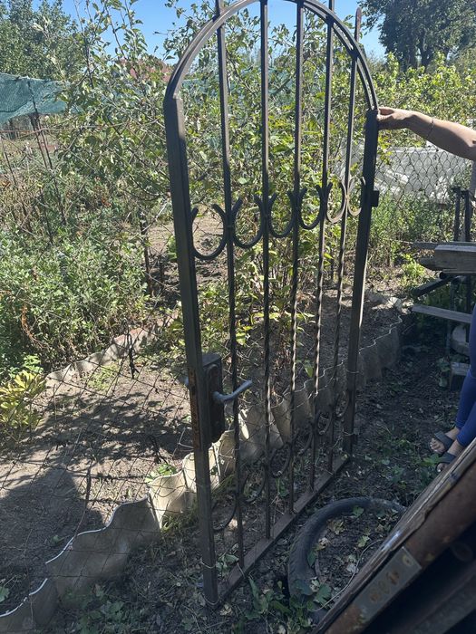 Продам калитку кованую