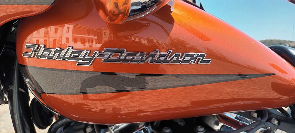 Harley-Davidson FLSB Sport Glide — “Como Nova”