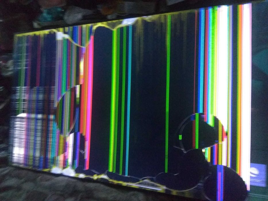 На запчасти телевізор samsung UE65DU7172U