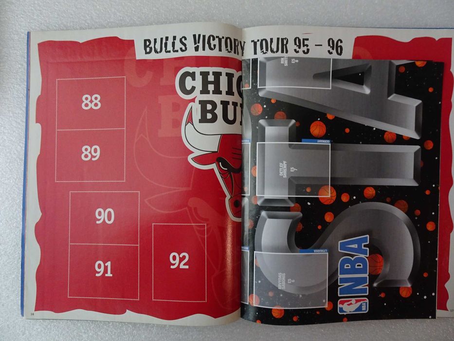 Caderneta de cromos vazia Upper Deck 1996/1997 - NBA Basketball