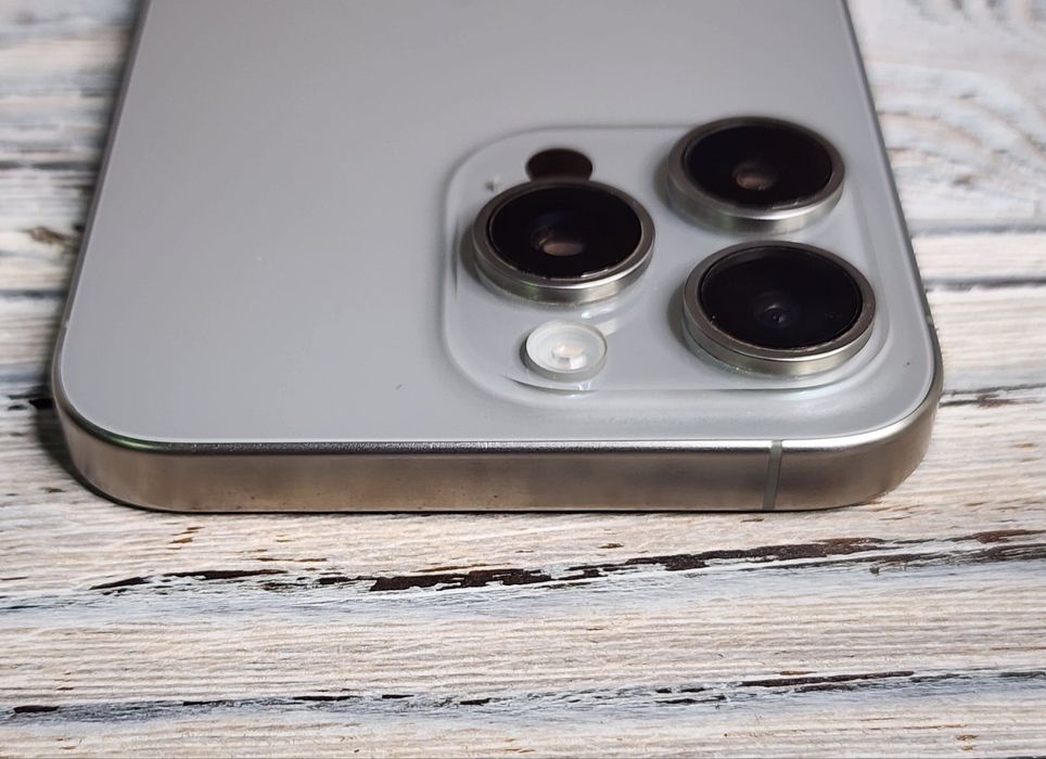 iPhone 15 Pro Max 256 natur гарантия 740$