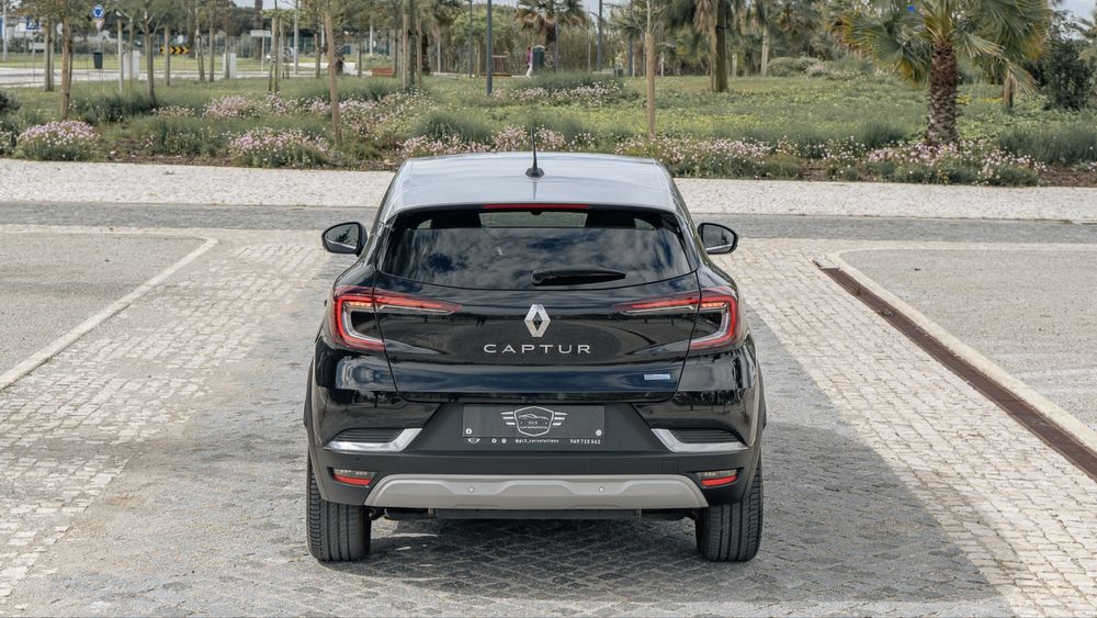 Renault Captur 1.6 Hybrid Plug-In Intense (Financiamento disponível)