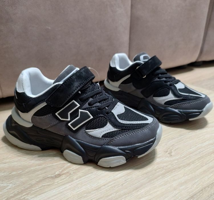 Кросівки для хлопчиків, р. 32-37