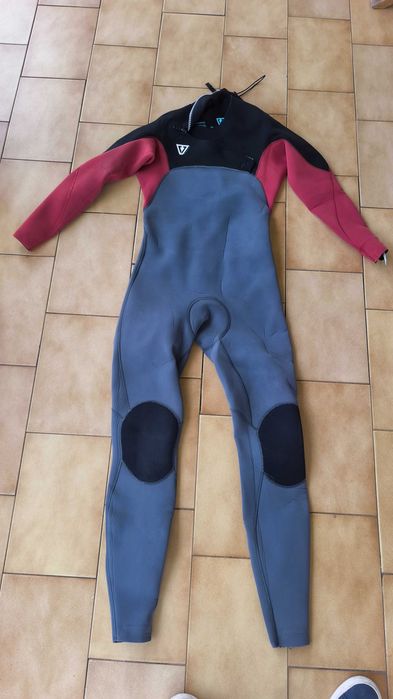 Fato Surf - Vissla - Tamanho M (como novo)