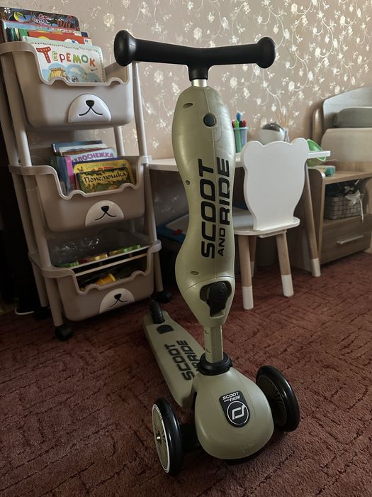 Самокат-беговел Scoot and ride