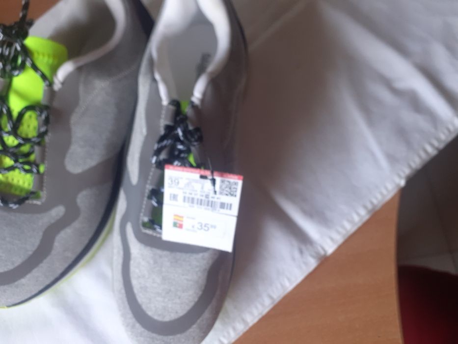 Ténis  Pull&Bear novos 39