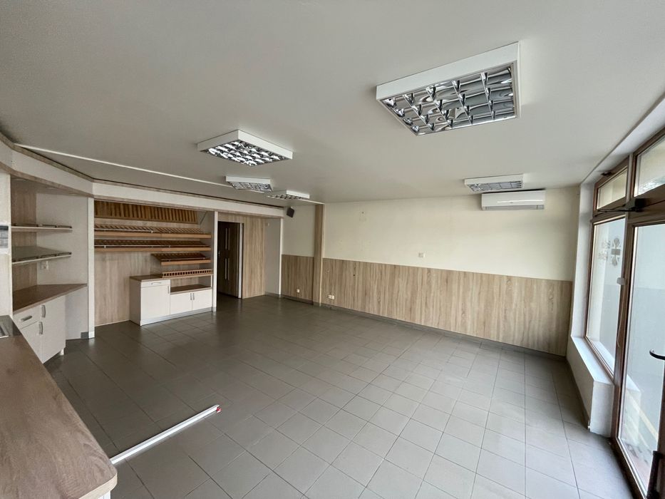 Pawilon handlowo-usługowy, ok 60 m2 do wynajęcia w Kętrzynie