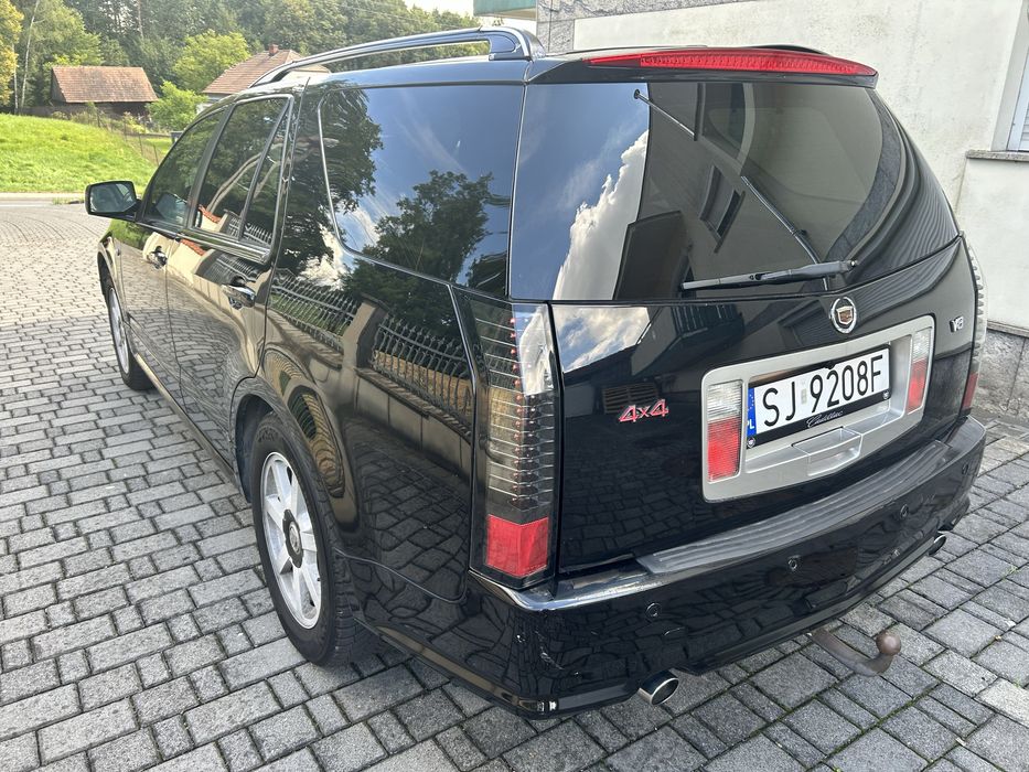 Cadillac SRX 4.6 V8 325km + LPG, 4x4, automat, super stan, zamiana