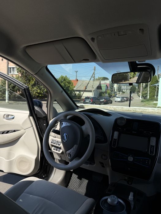 Nissan Leaf 2013