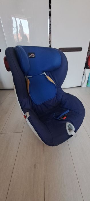 Дитяче автокрісло britax romer