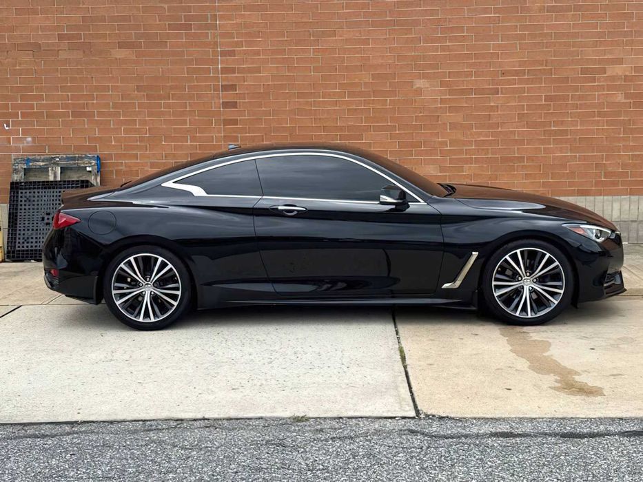 Infiniti Q60 3.0      2018