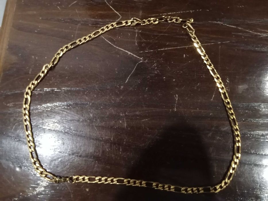Corrente de ouro mas e falsa