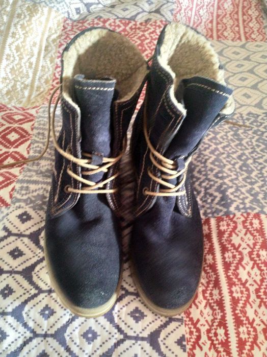 Botas quentinhas e super confortáveis