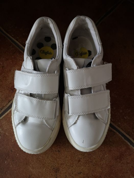 Sneakersy BUFFALO