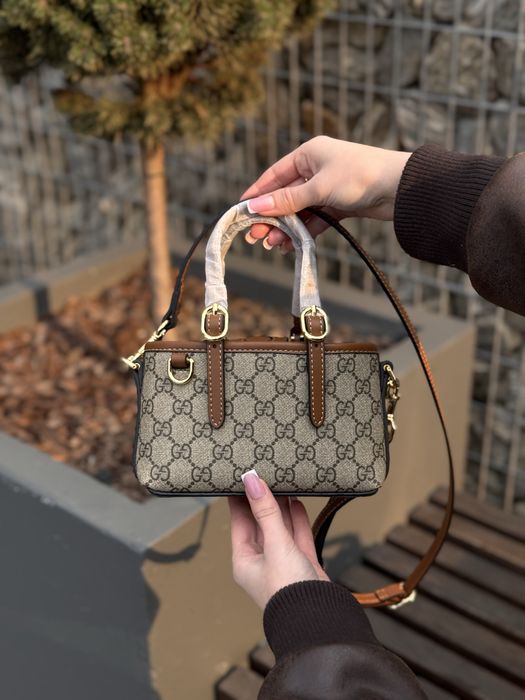 Сумка Gucci GG Emblem Mini Bag монограм, коричнева
