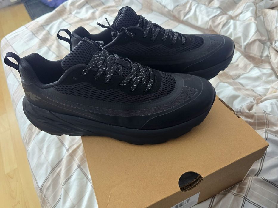 Nowe buty 4F rozmiar 42