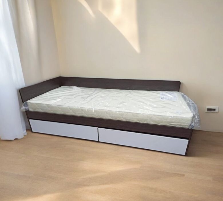 Ліжко одномісне,односпальне.Кровать одномесная,односпальная.