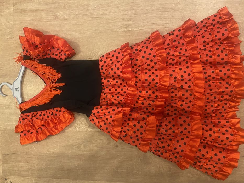 Sukienka flamenco na bal przebeirancow