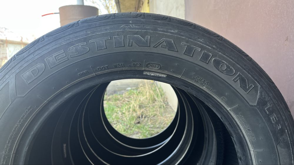 Продам шини firestone 225 60 R17